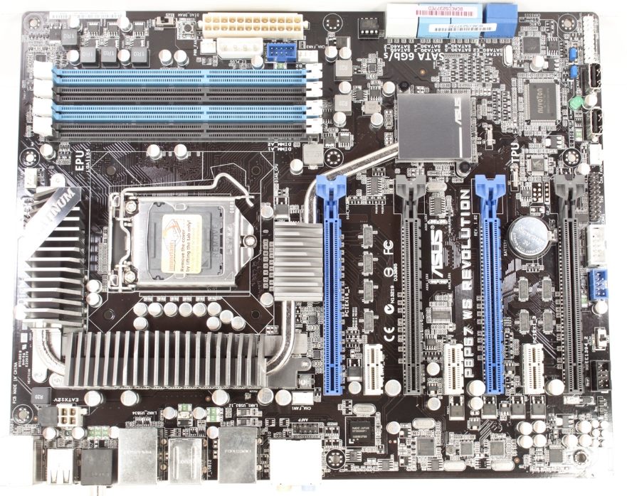 ASUS P8P67 WS Revolution width=