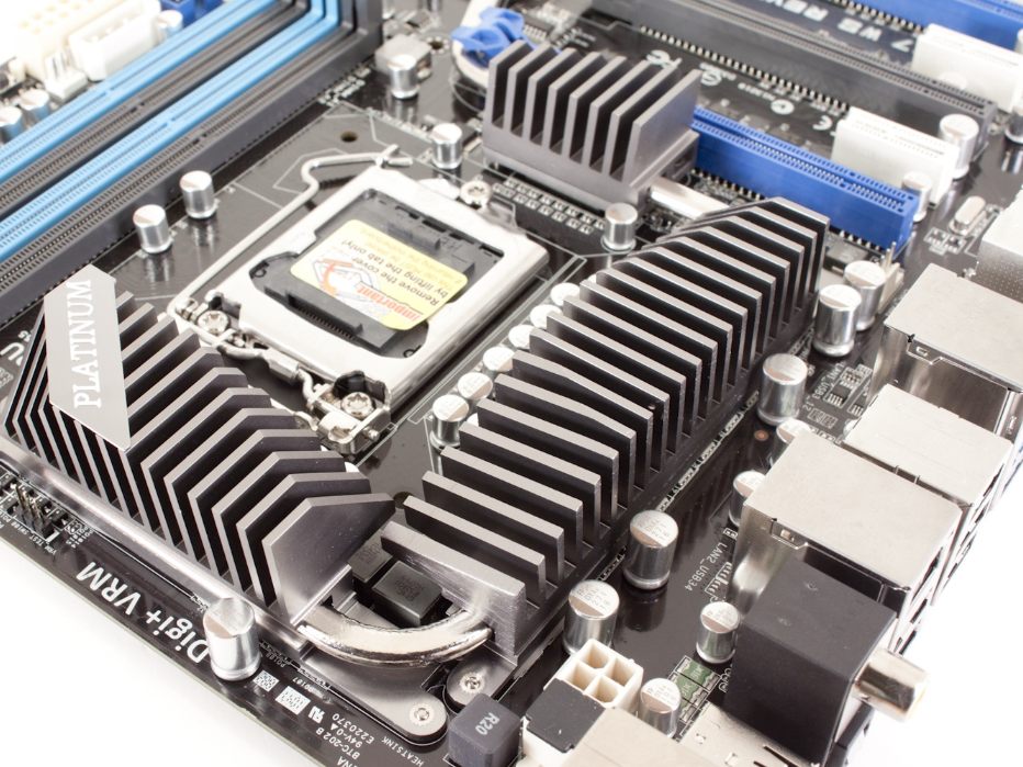 ASUS P8P67 WS Revolution width=