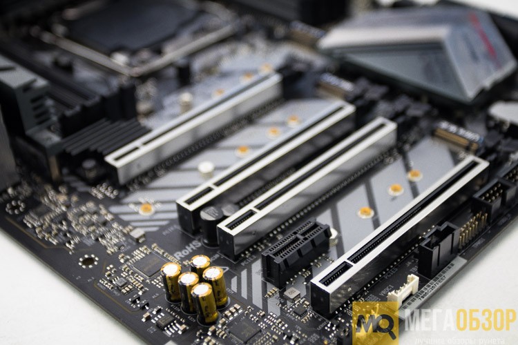 ASRock Fatal1ty X299 Professional Gaming i9 XE